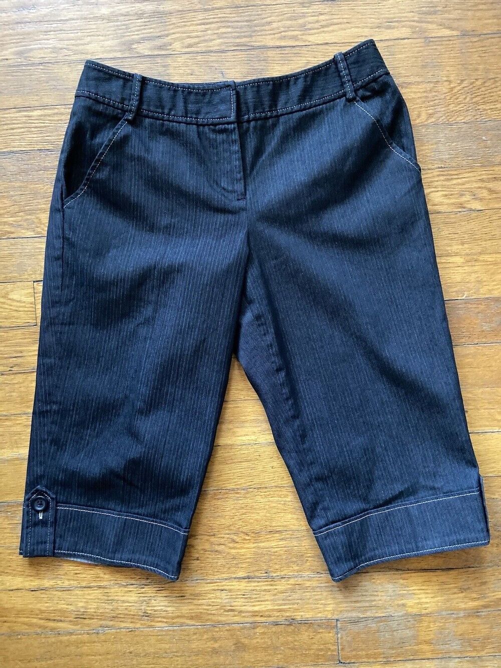 Ann Taylor LOFT ‘Marisa’ Denim Capri Jeans sz 8 (NWOT)